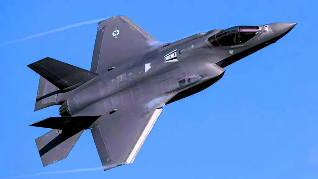 "Self-Defense, Not Escalation": US Strikes Missile Sites and Mine-Laying Boats in Southern Iran - Even as Trump Says Talks Are "Proceeding Nicely"