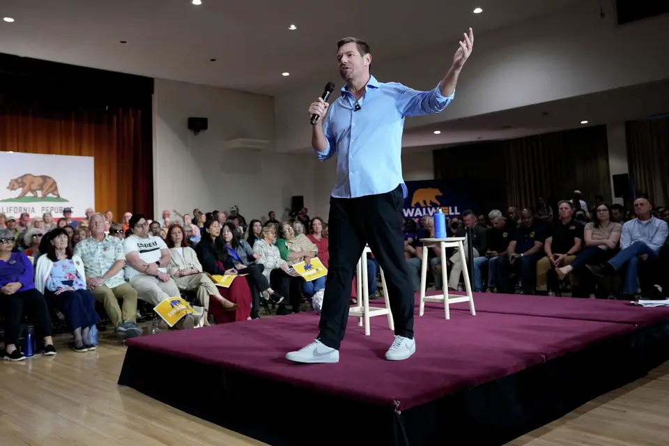 Eric Swalwell Fang Fang Documents Reveal 2015 Spy Scandal