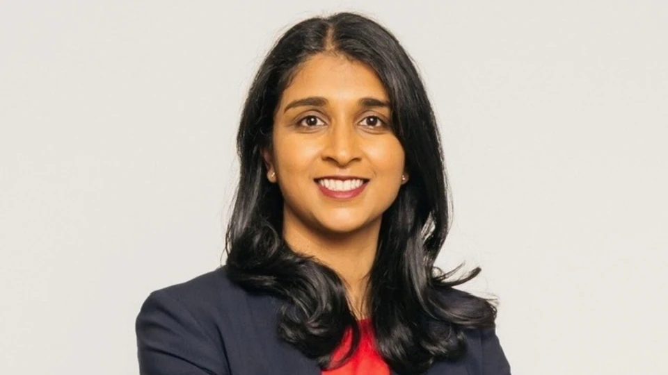 Trump Endorsement Saritha Komatireddy Reignites James Feud