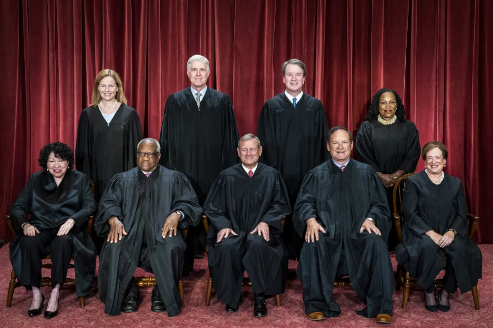 House Vote Fails, Leaving Supreme Court's Size Unlocked