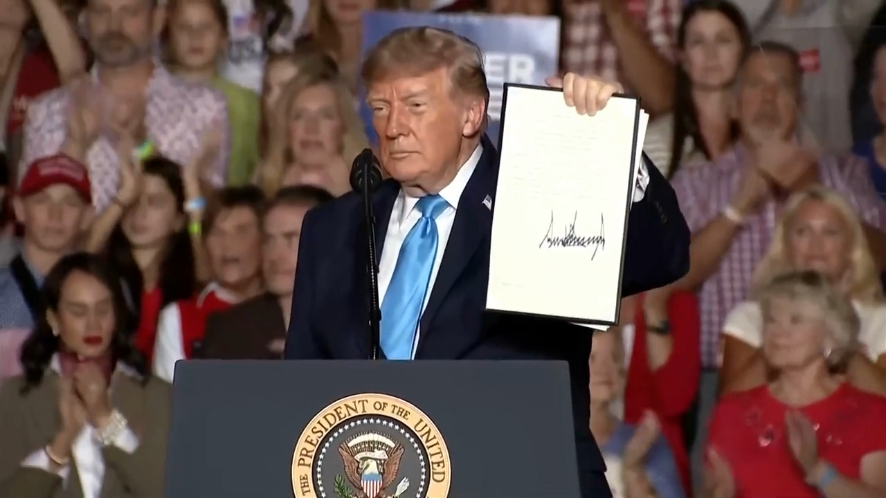 Trump Red Dye Diesel Order: $6.38 Prices, Tiny Fix